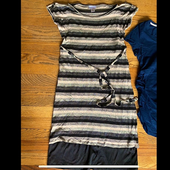 Maternity - Picture 2 of 4